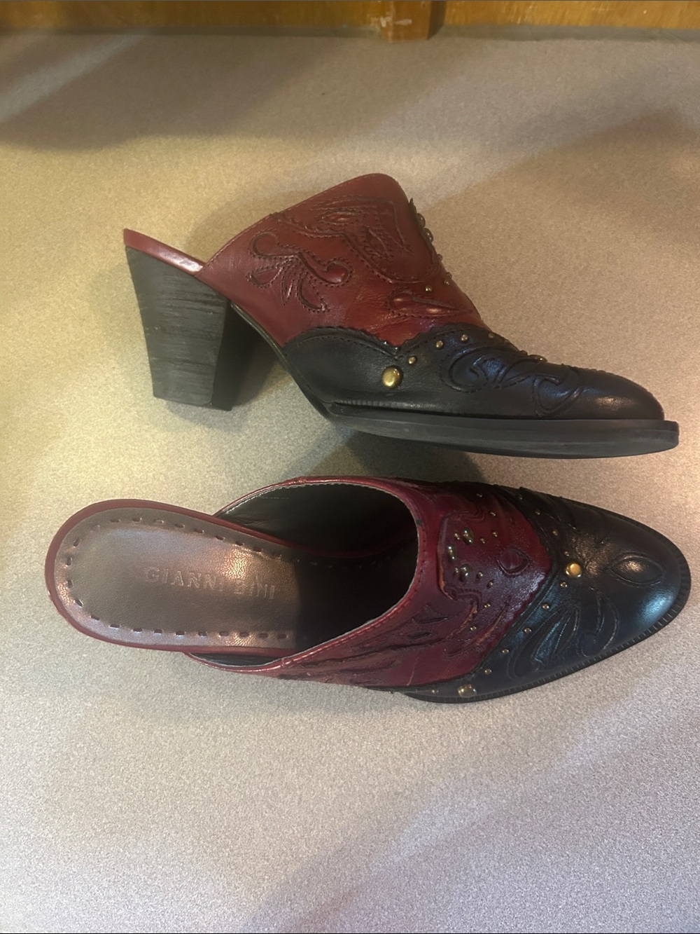 Gianni Bini Two-Tone Burgundy and Black Leather Western Mules